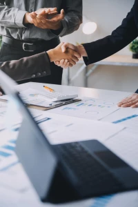 Jak  przewozić maszyny budowlane na sto procent!